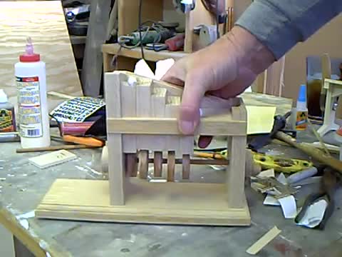 Physics30_U3_T19-3_V01-Climbing Marble Machine